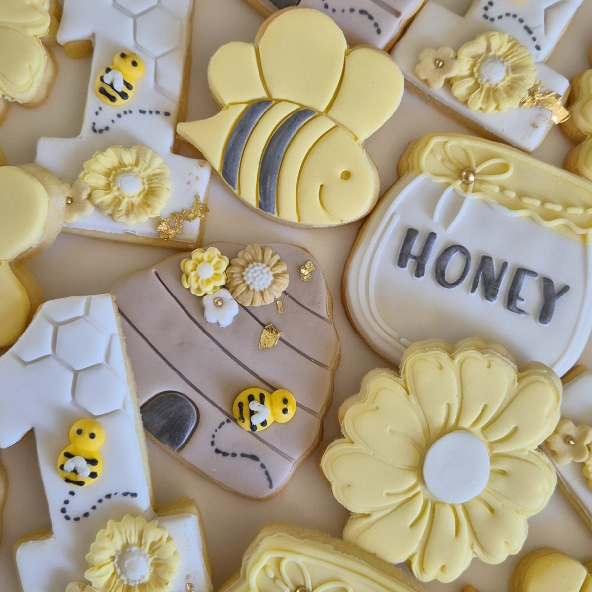 Mixed Honey Bee Cookies