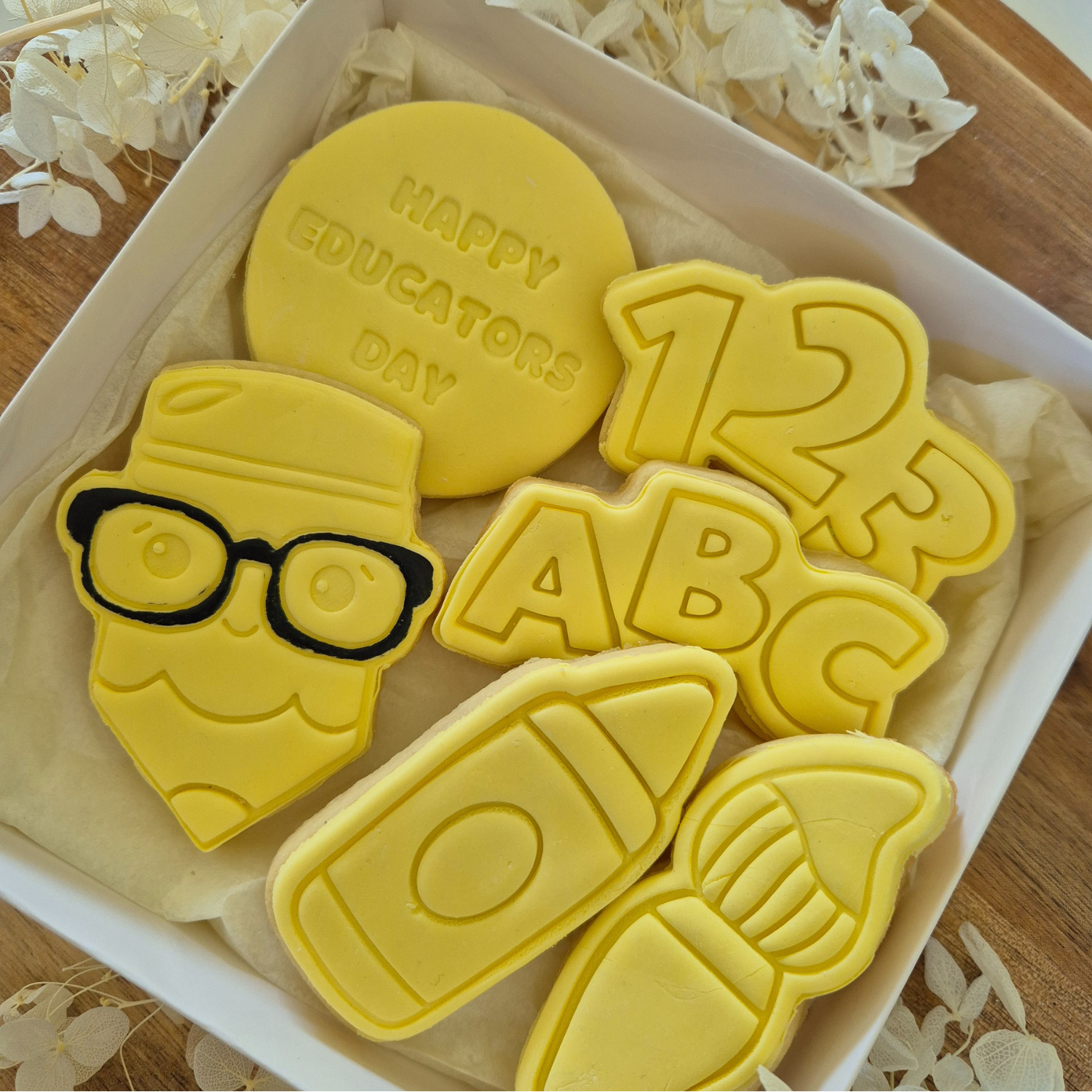 Happy Educators Day Cookie Pack